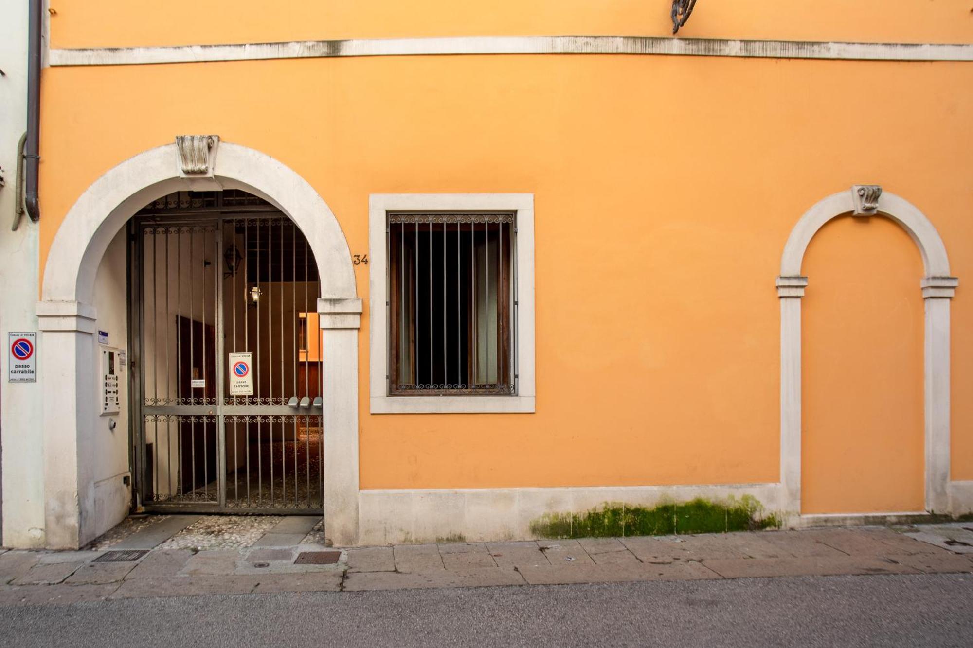 San Faustino Central Apartment Vicenza Luaran gambar